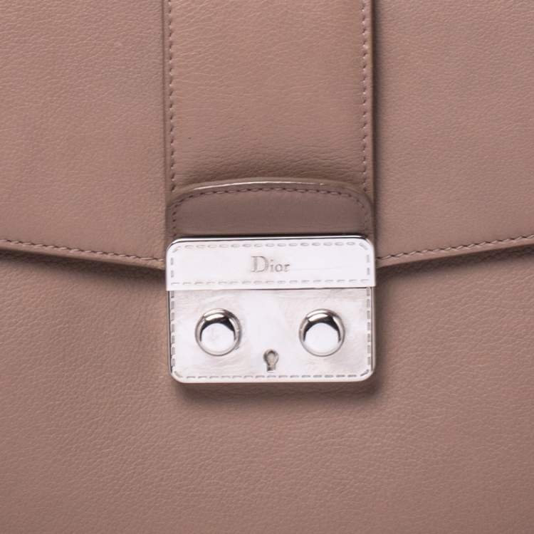 Pre Owned Dior Nude Leather New Lock Top Handle Bag