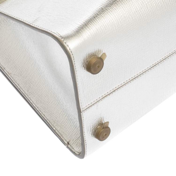 Pre Owned Dior Metallic Silver Leather Medium Diorever Bag