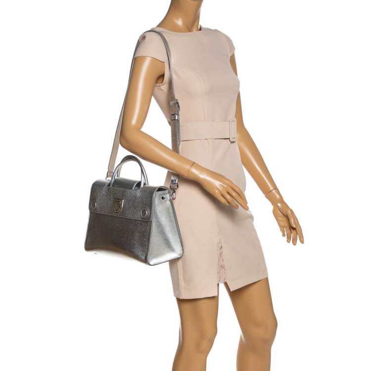 Pre Owned Dior Metallic Silver Leather Medium Diorever Bag
