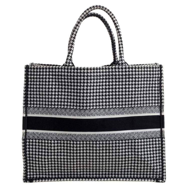 Pre Owned Dior Black/White Canvas Book Tote