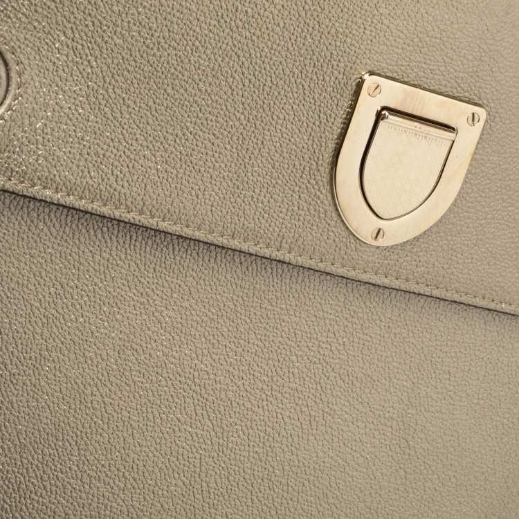 Pre Owned Dior Metallic Gold Leather Medium Diorever Bag