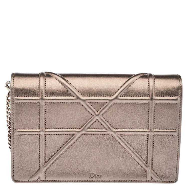 Pre Owned Dior Metallic Rose Gold Leather Diorama Wallet on Chain
