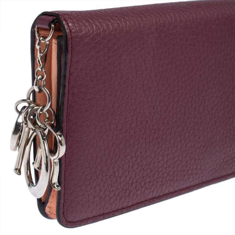 Pre Owned Dior Plum Leather Voyager Bifold Continental Wallet