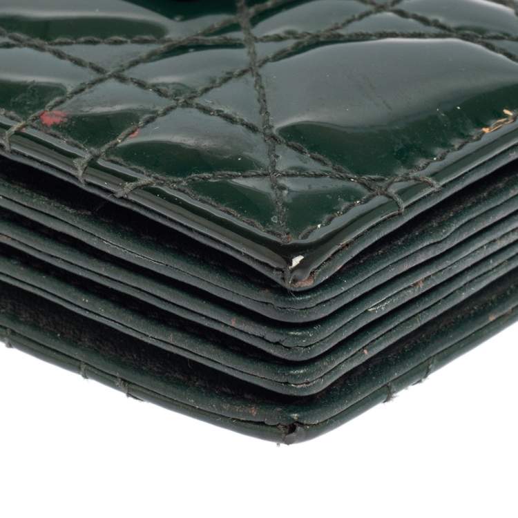 Pre Owned Dior Green Patent Cannage Leather Gusset Card Holder