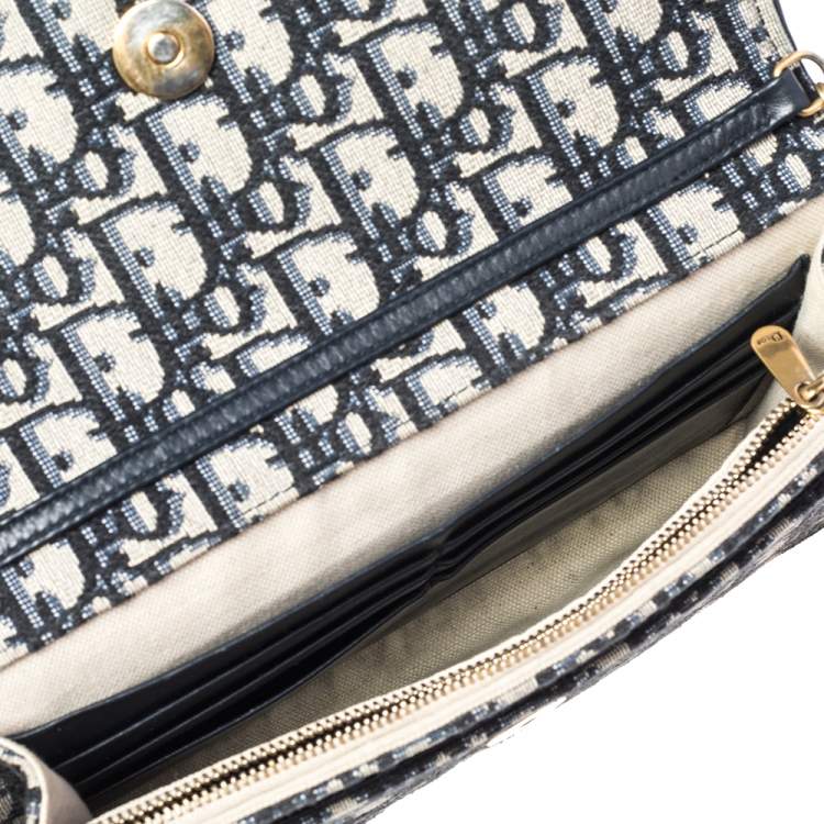 Pre Owned Dior Navy Blue/Beige Oblique Canvas Saddle Chain Pouch