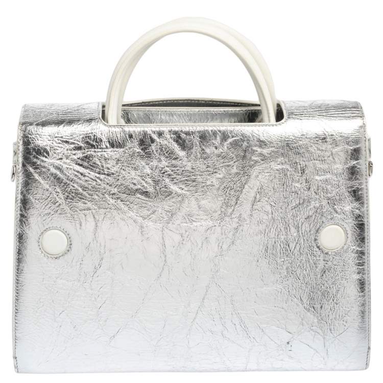 Pre Owned Dior Metallic Silver Crinkled Leather Medium Diorever Bag