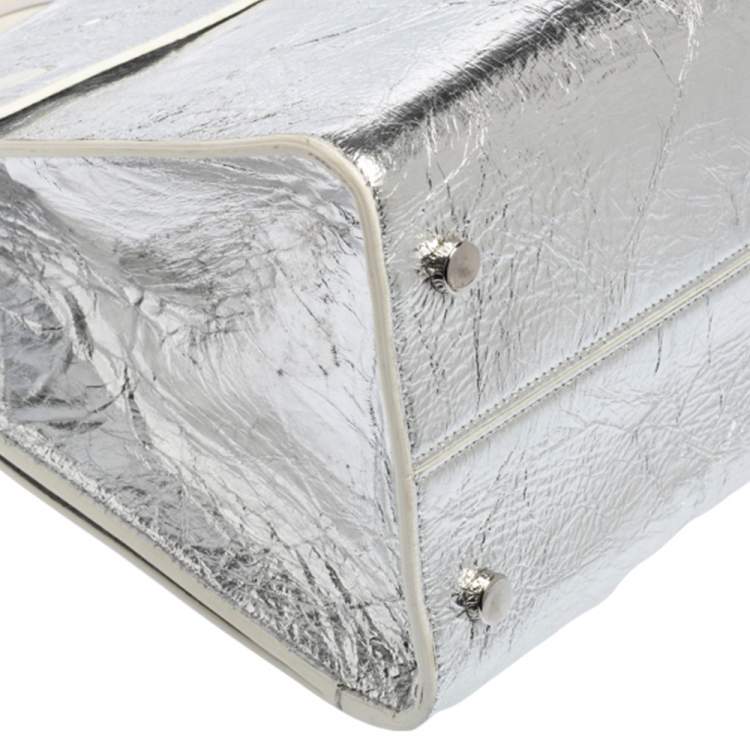 Pre Owned Dior Metallic Silver Crinkled Leather Medium Diorever Bag