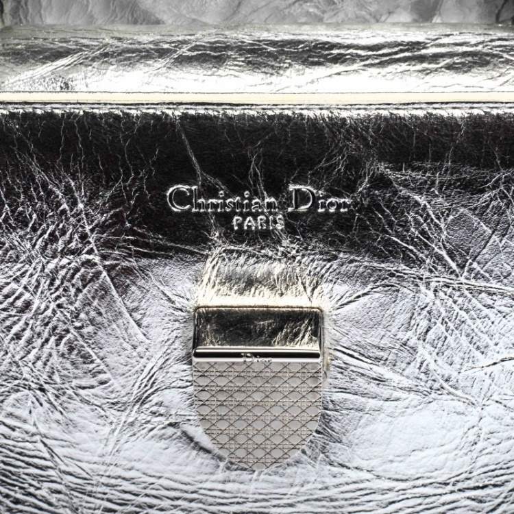 Pre Owned Dior Metallic Silver Crinkled Leather Medium Diorever Bag