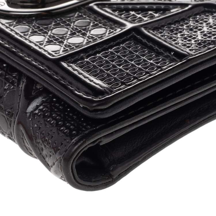 Pre Owned Dior Metallic Grey Micro Cannage Patent Leather Diorama Trifold Wallet