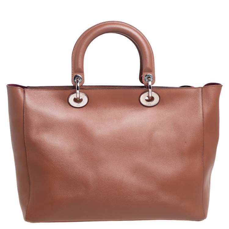 مملوكة مسبقًا Dior Brown Leather Medium Diorissimo Shopper Tote