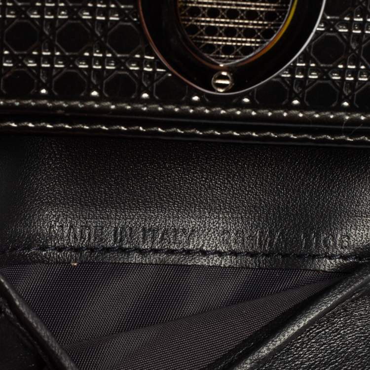 Pre Owned Dior Grey Micro Cannage Patent Leather Diorama Trifold Wallet