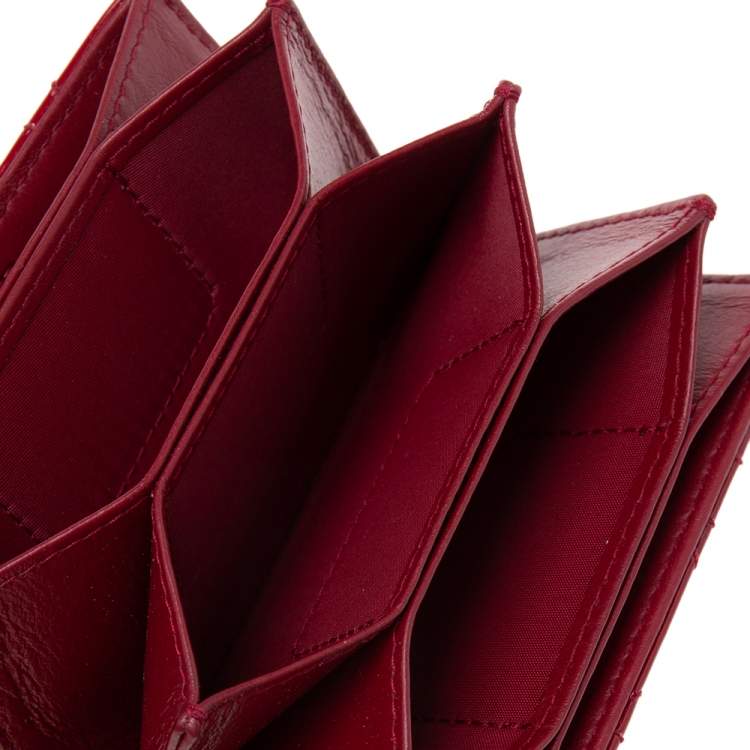 Pre Owned Dior Red Cannage Patent Leather Lady Dior Gusset Card Case