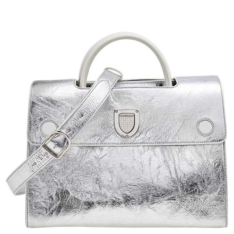Pre Owned Dior Metallic Silver Leather Medium Diorever Bag