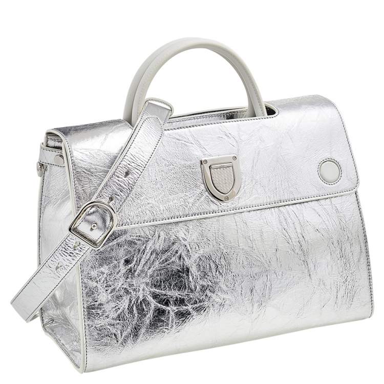 Pre Owned Dior Metallic Silver Leather Medium Diorever Bag