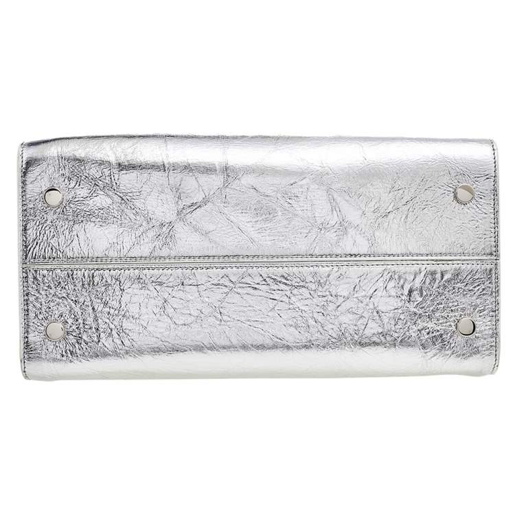 Pre Owned Dior Metallic Silver Leather Medium Diorever Bag