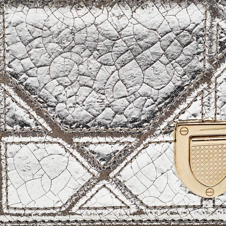 Pre Owned Dior Metallic Silver Leather Diorama Card Holder