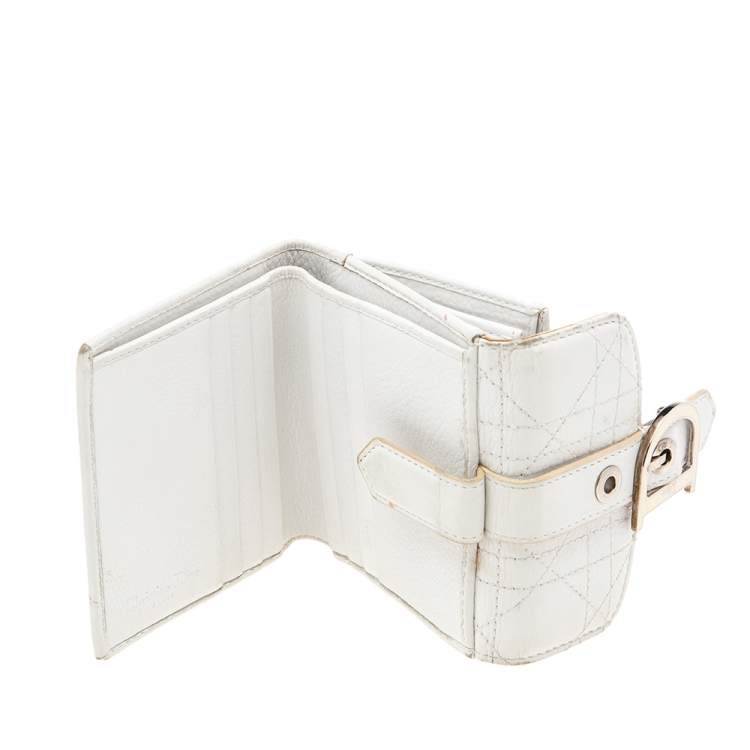 Pre Owned Dior White Cannage Leather French Wallet