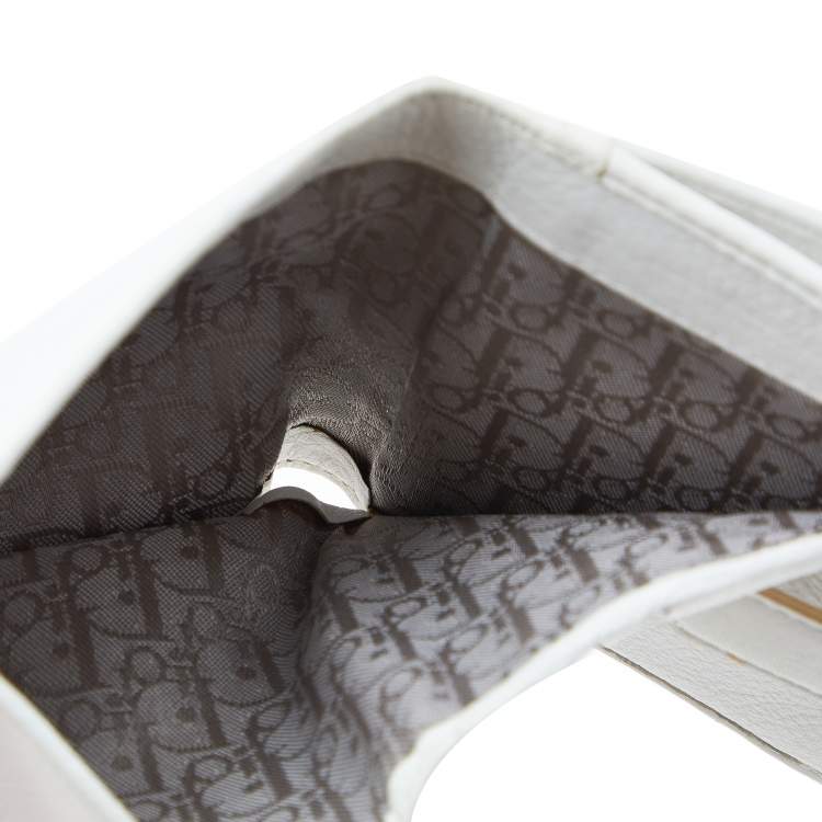 Pre Owned Dior White Cannage Leather French Wallet