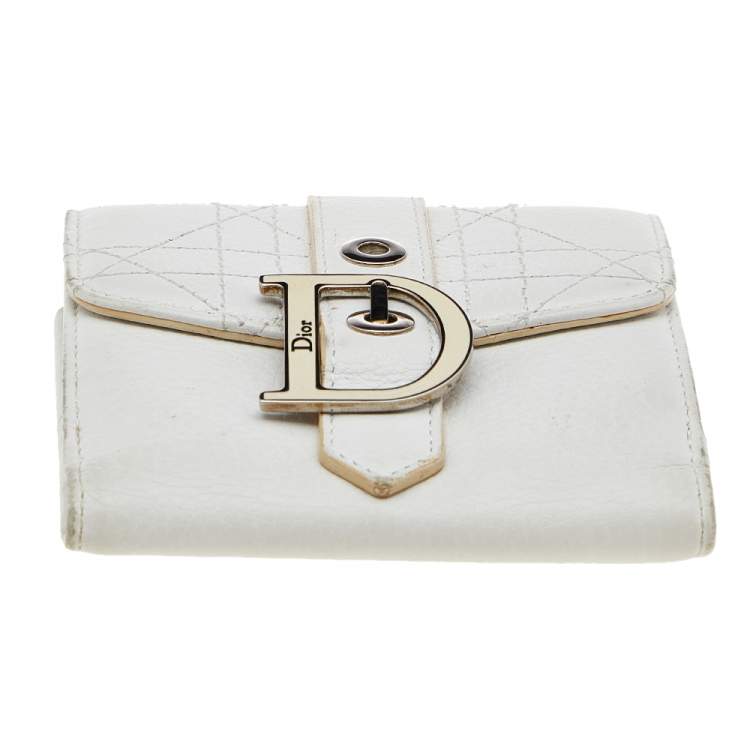 Pre Owned Dior White Cannage Leather French Wallet