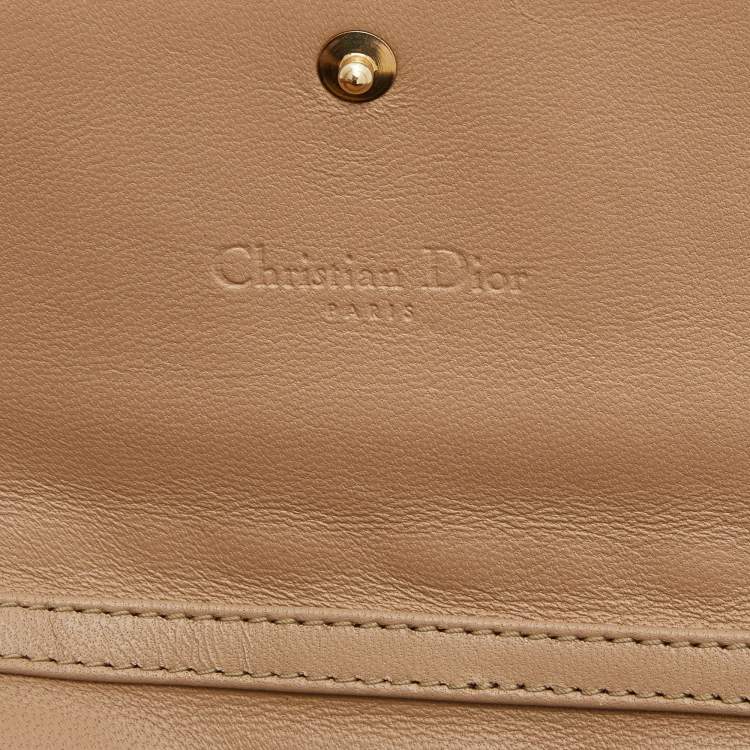 مملوكة مسبقًا Dior Beige Cannage Patent Leather Lady Dior Wallet on Chain