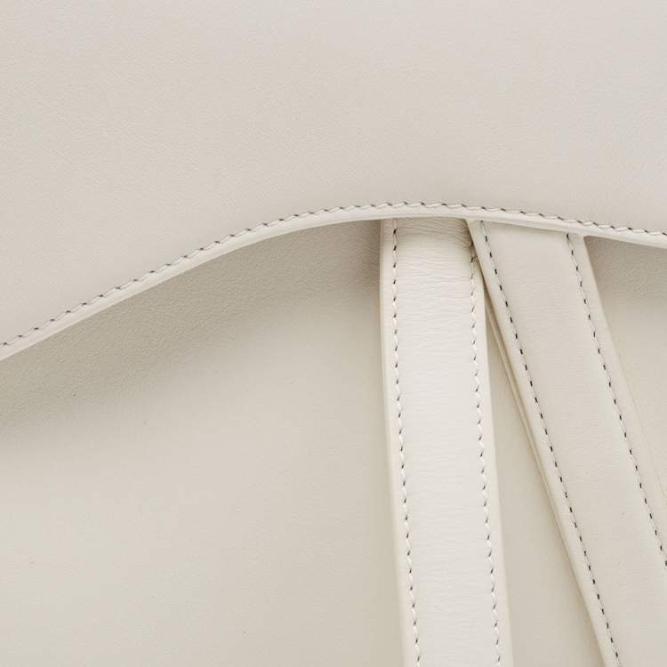 Pre Owned Dior Off White Leather Ultra-Matte Saddle Shoulder Bag