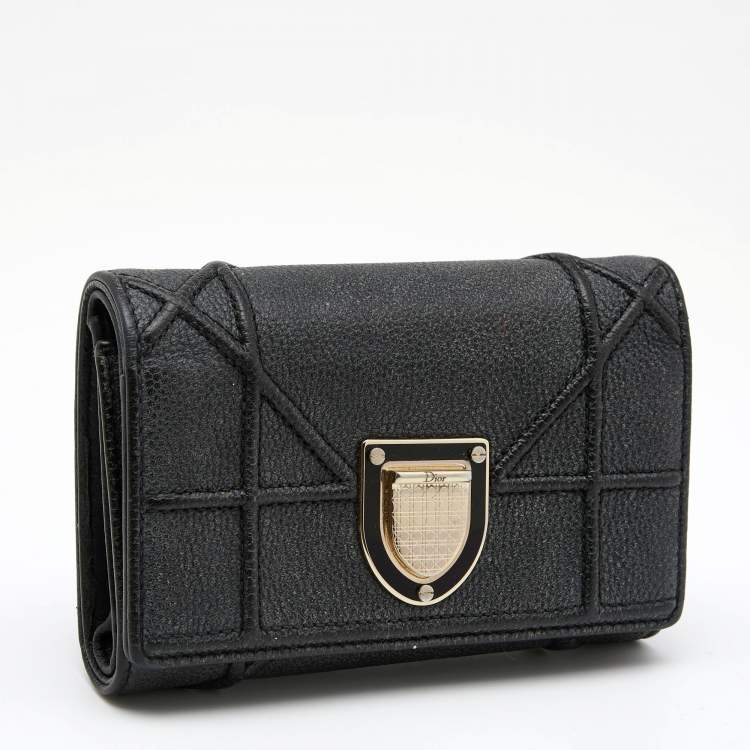 Pre Owned Dior Black Leather Diorama Trifold Wallet