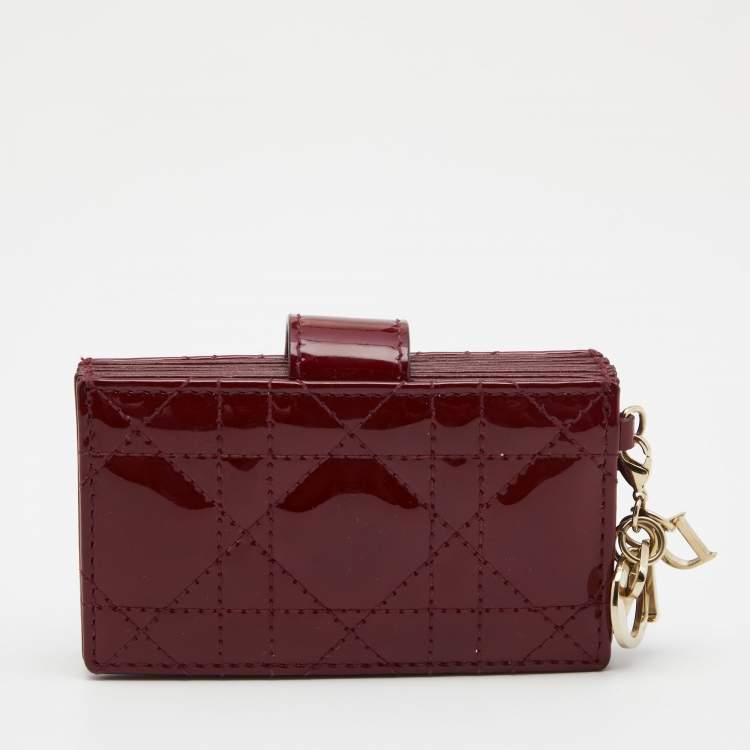 مملوكة مسبقًا Dior Red Cannage Patent Leather Lady Dior 5 Gusset Card Holder