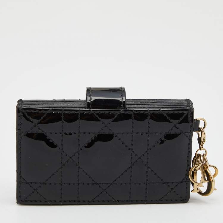 مملوكة مسبقًا Dior Black Patent Leather Compact Wallet