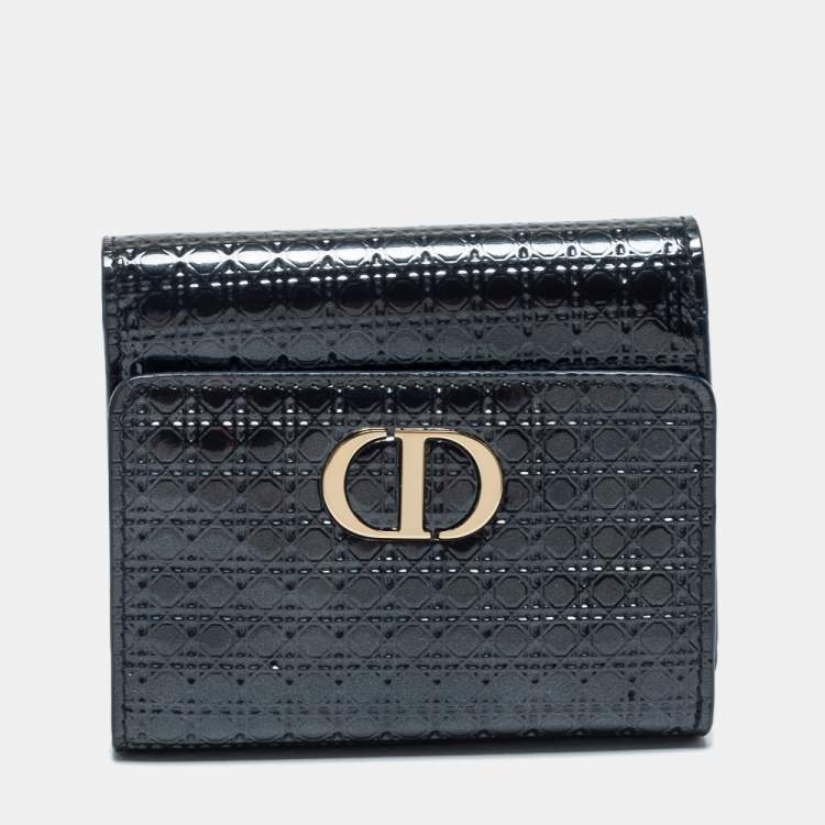 Pre Owned Dior Dark Grey Micro Cannage Patent Leather 30 Montaigne Trifold Wallet