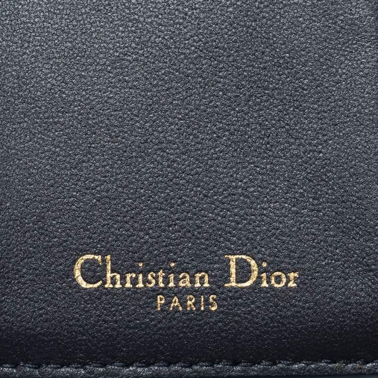 Pre Owned Dior Dark Grey Micro Cannage Patent Leather 30 Montaigne Trifold Wallet