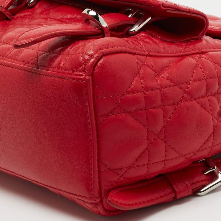مملوكة مسبقًا Dior Red Cannage Quilted Leather Small Stardust Backpack