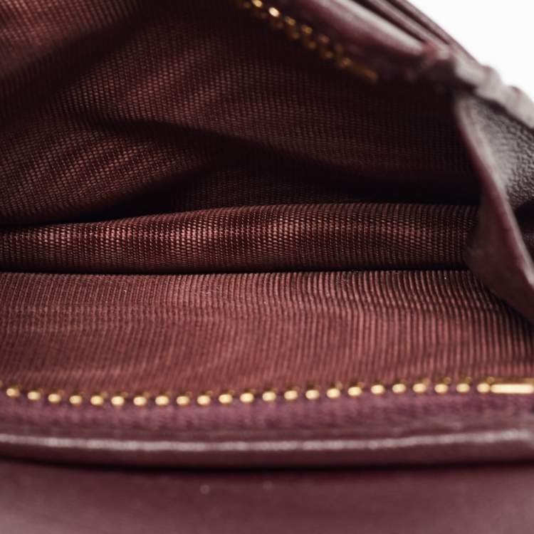 مملوكة مسبقًا Dior Burgundy Cannage Leather Lady Dior Flap Card Case