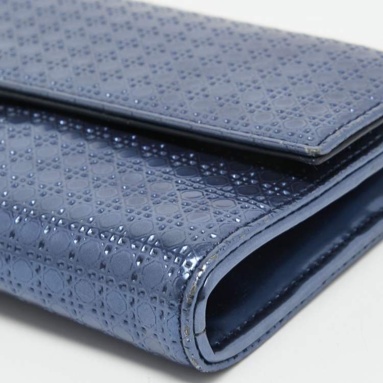 Pre Owned Dior Blue Microcannage Patent Leather Croisiere Wallet on Chain