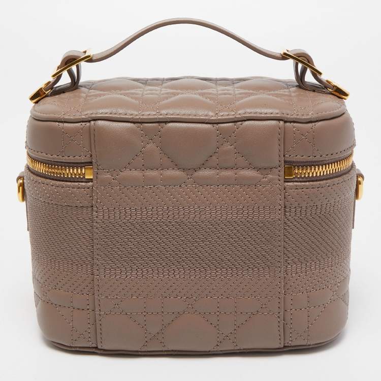 Pre Owned Dior Beige Cannage Leather Small Diortravel Vanity Case