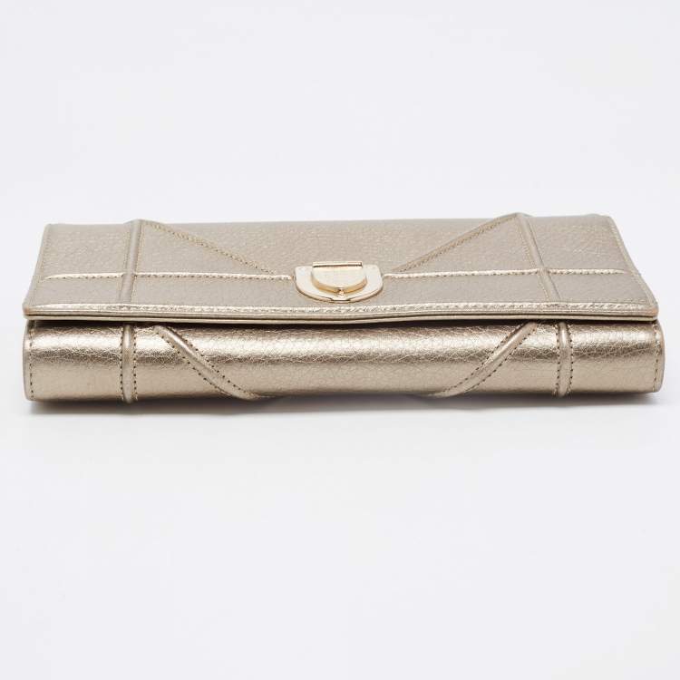 Pre Owned Dior Metallic Gold Leather Diorama Wallet on Chain