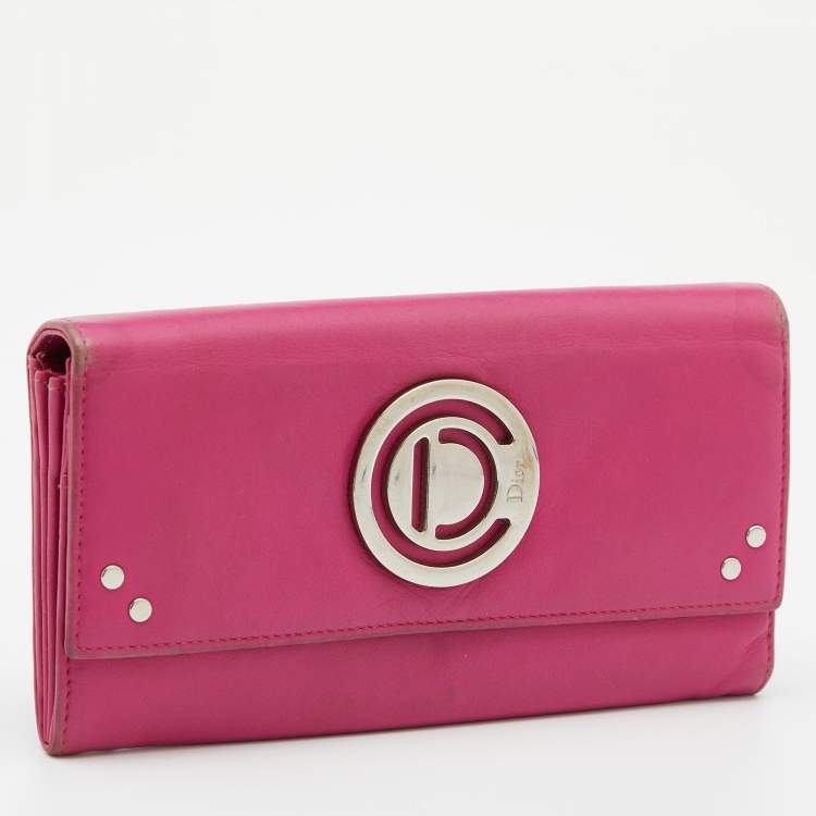 Pre Owned Dior Pink Leather Round Logo Flap Continental Wallet