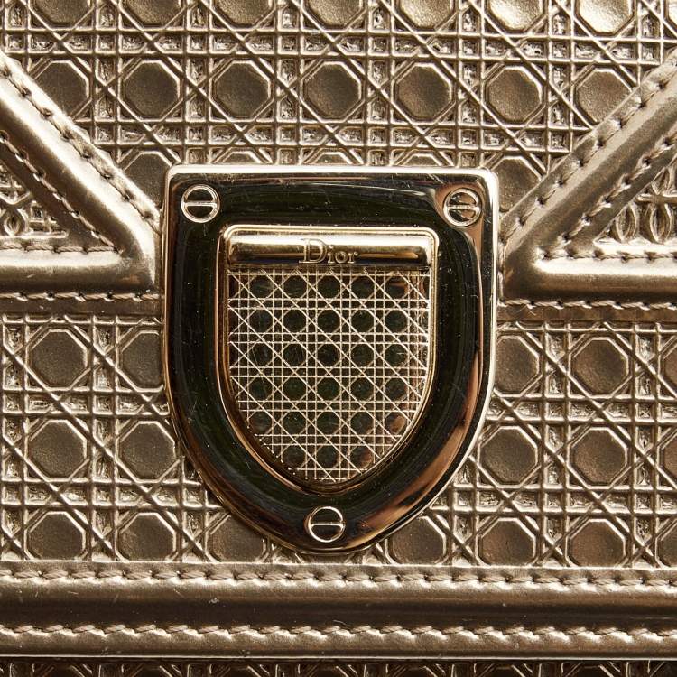 Pre Owned Dior Gold Micro Cannage Patent Leather Diorama Trifold Wallet