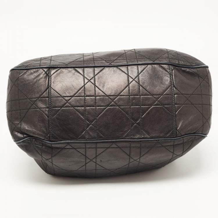 Pre Owned Dior Black Cannage Leather Drawstring Hobo