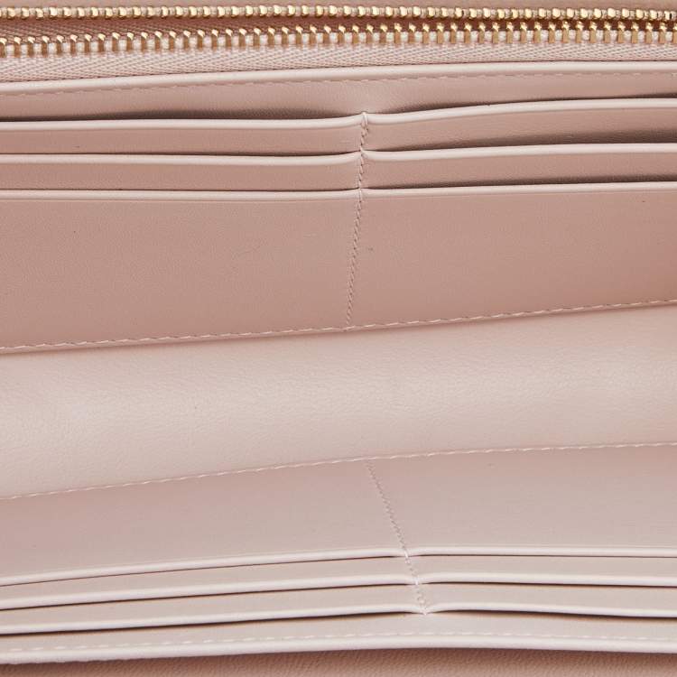 Pre Owned Dior Beige Patent Leather Diorama Wallet on Chain