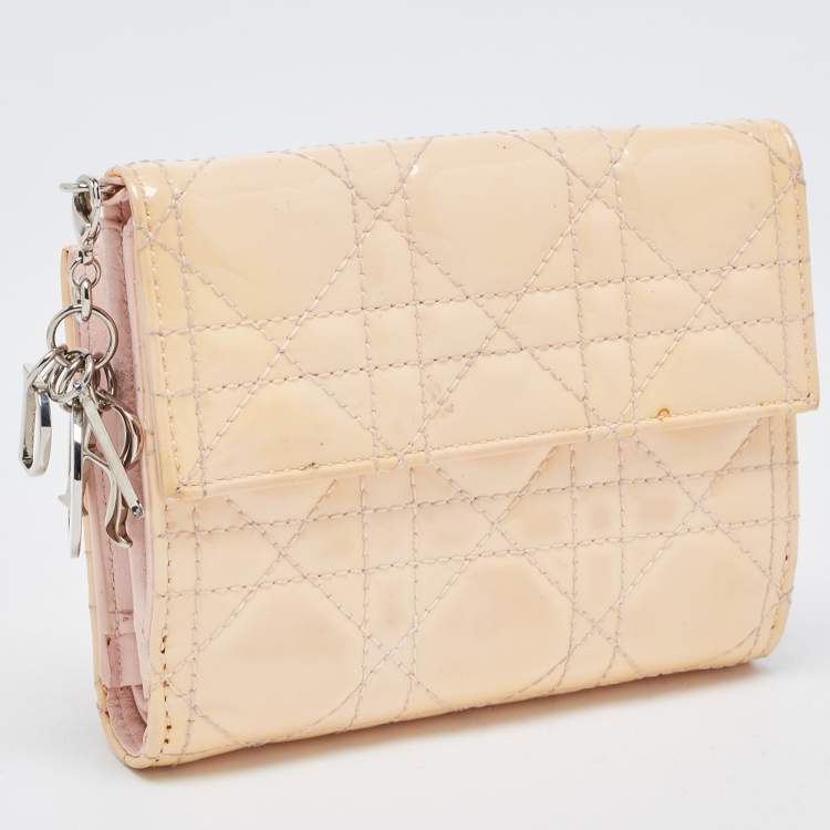 Pre Owned Dior Cream Cannage Patent Leather Lady Dior Flap Wallet