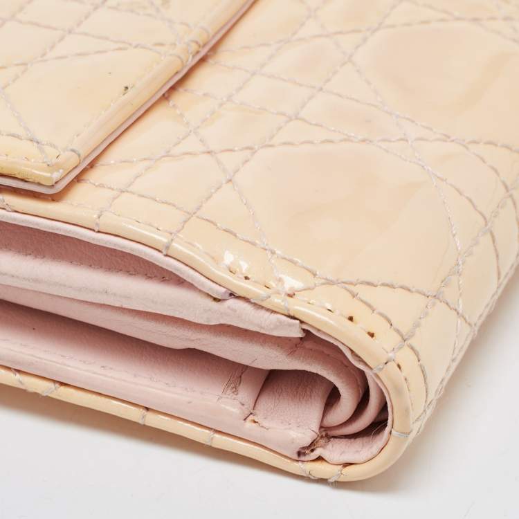 Pre Owned Dior Cream Cannage Patent Leather Lady Dior Flap Wallet