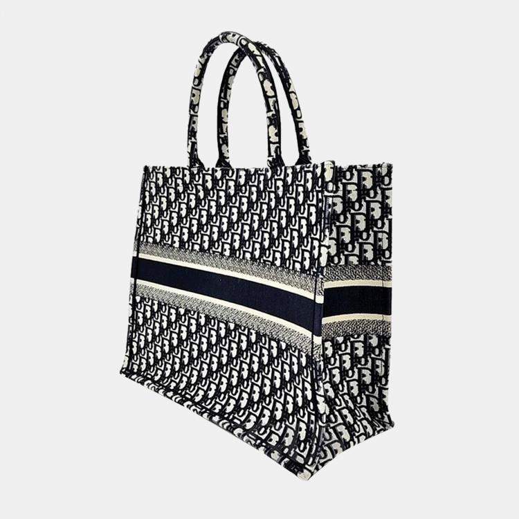 Christian dior tote online bag used