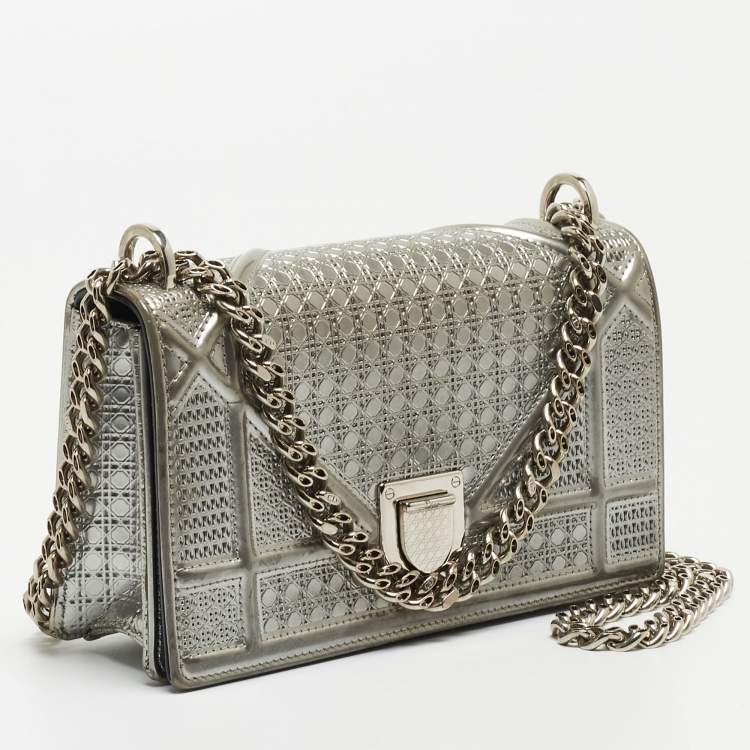 Pre Owned Dior Silver Micro Cannage Patent Leather Diorama Wallet on Chain 