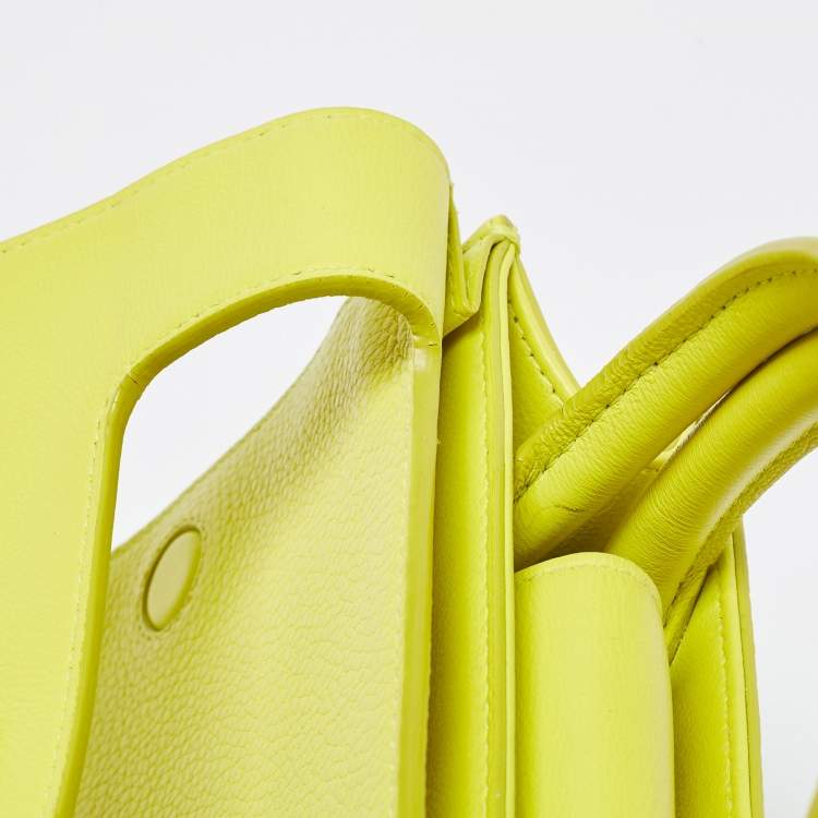 Pre Owned Dior Neon Yellow Leather Mini Diorever Top Handle Bag
