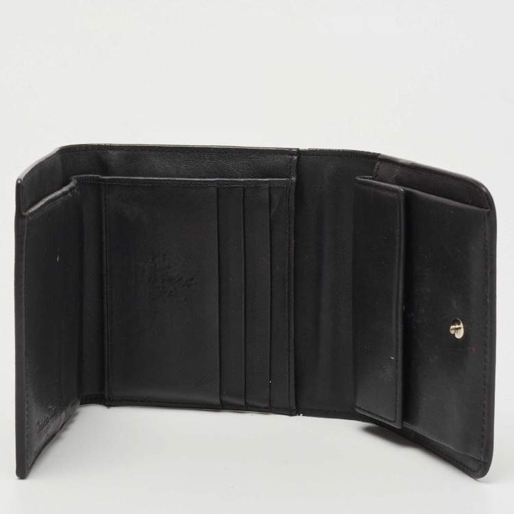 Pre Owned Dior Blue Patent Leather Mania Trifold Wallet