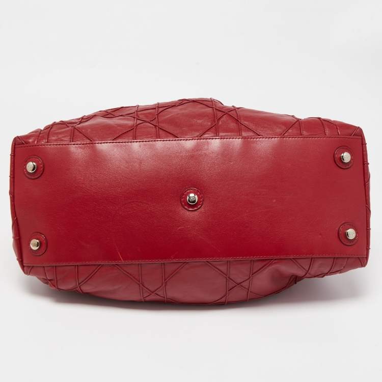 Pre Owned Dior Red Cannage Leather Le Trente Hobo