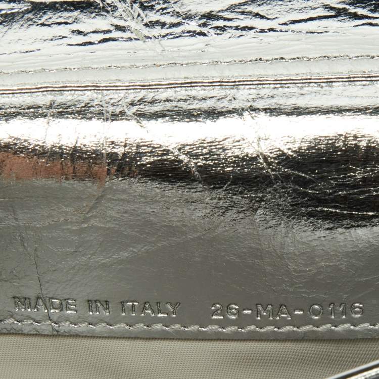 Pre Owned Dior Silver Leather Diorama Wallet On Chain