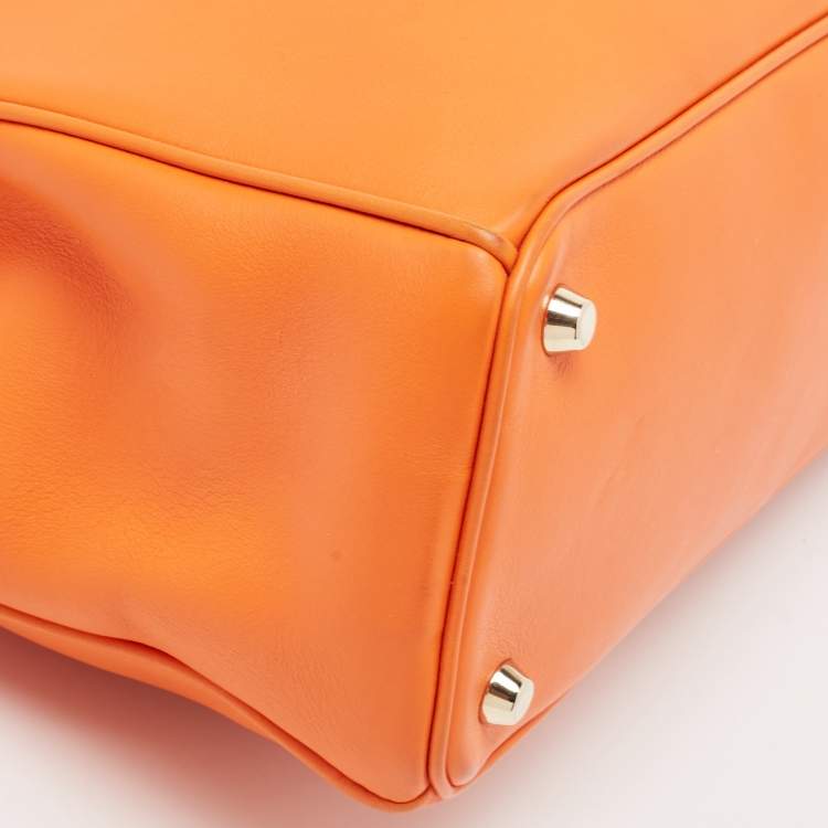 Pre Owned Dior Orange Leather Medium Diorissimo Shopper Tote