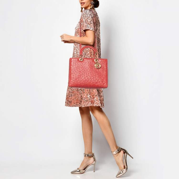 مملوكة مسبقًا Dior Red Ostrich Large Lady Dior Tote