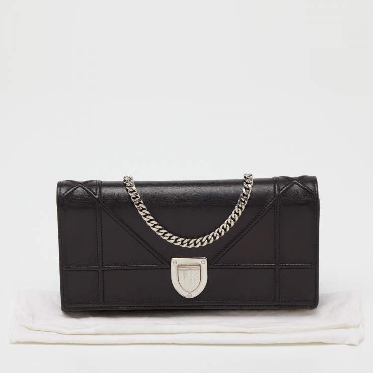 Pre Owned Dior Black Leather Diorama Wallet On Chain